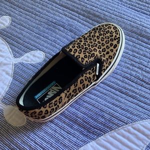 Vans Shoes - Women’s vans slip on leopard Vans Shoes - Women’s vans slip on leopard